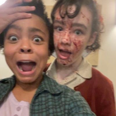 raggedwingss's profile picture. A museum of all the things i adore & about Lifeᡣ𐭩 •｡ꪆৎ ˚⋅multistan𐙚 INFP
| THE LIFE OF FAN GIRL🐉