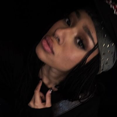 thathique's profile picture. nothing's really sane, but everything's amazing