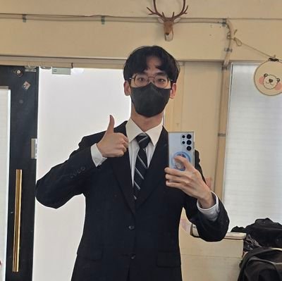 fire135789's profile picture. 그냥 평범한 사람 @wowaka

이직로그 다음화 내놔