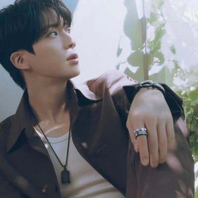 meandtaejin's profile picture. 