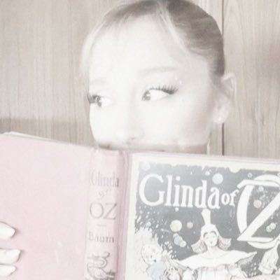 spacebunsiana's profile picture. - when I'm holding my breath? @ghostinlovs_ | fan acc