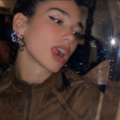 heavendening's profile picture. •wife of joe burrow• ⌁favorite daughter of zeus⌁ 
ೀcar lover going around, a book love and marvelೀ