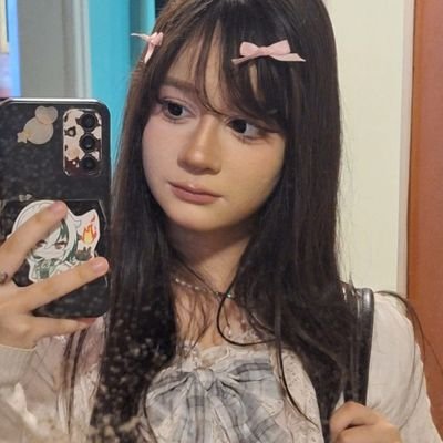 hainesiiwings's profile picture. #召フリ: 'Keeping such a terrible figure like her in your mind will only give you nightmares.'