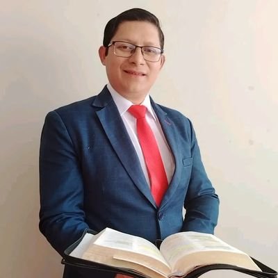 Dogapi's profile picture. Lic. Teología y Música, casado con Analy Ambor  y papá de Emily. Actualmente pastor en el DM ACOMAYO