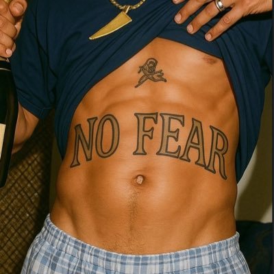 islandboyhung's profile picture. NSFW creator 🩶 | VIP content in the link | 18+ only 😏