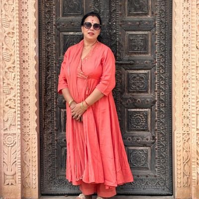 Sandhya41631061's profile picture. itani shakti hamay dena data man ka vishwas kamjor ho na 🙏