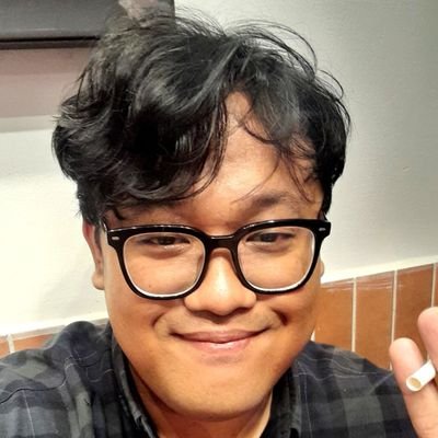 surrealiss's profile picture. a sycophantic, prophetic, socratic junkie wannabe | now rereading: Dune