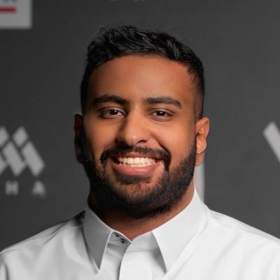 3li_Darraj's profile picture. معلّق رياضي لدى منصة شاشا @shashavod 🇮🇹 ⚽️شاركت كمعلق في الدوري الكويتي، كوبا امريكا 2024، @Saudieleague، @ewc_ar، #Gamers8