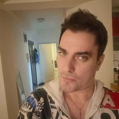 jovanoski_a's profile picture. Caffee, Vino and Balkans.