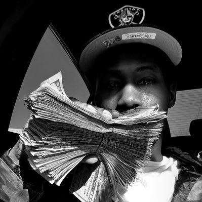 mrwiccc's profile picture. Strictly Business.