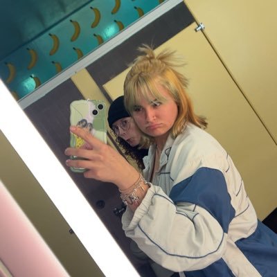 emma_malekk's profile picture. 💛🥀