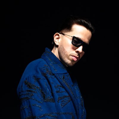 DeLaGhettoReal's profile picture. Grammy Nominated 🎖 Bookings: booking@delageezy.com OUT NOW MOONLIGHT #GZ 👇🏼👇🏼👇🏼