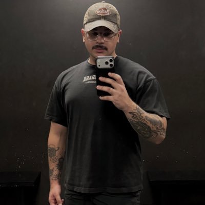 darkkrose15's profile picture. Gym | metal head | Ohio📍| Save a bat, ride a vampire