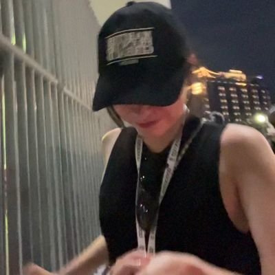 sarochadrunk's profile picture. #Corinthians #Freenbecky #TaylorSwift