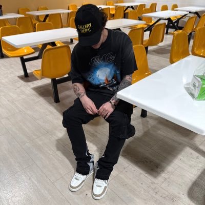 KleiverHerreraa's profile picture. aquí cuento mi desgracia diaria