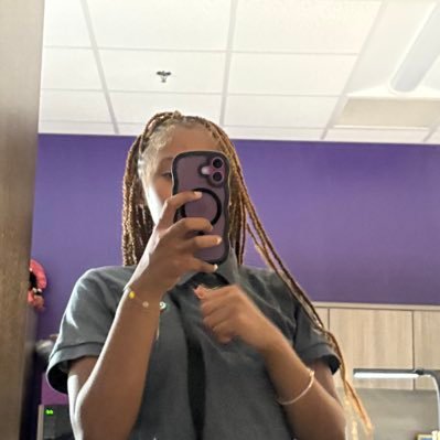 acrazyasspisces's profile picture. Fem lover