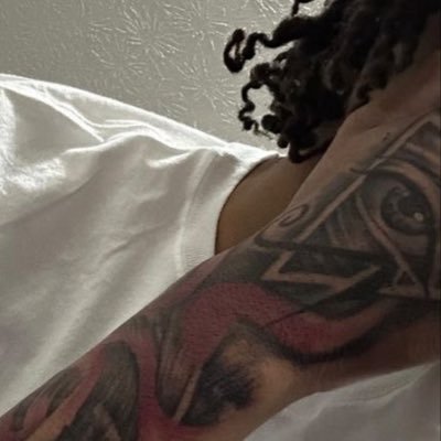 fwmesyn's profile picture. Yn always ready to use sluts | young and turnt