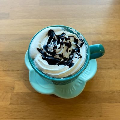 mizuhara_reo's profile picture. 作家/水原玲央(Reo Mizuhara)  |コメディとシリアスを行き来しながら、 “ふつうの日々の中にあるドラマ”を書きます。 |文学フリマ・noteで作品更新予定。 |のんびり創作してます。