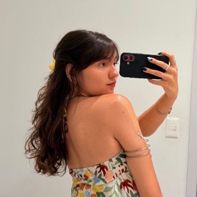 saasa_away's profile picture. 