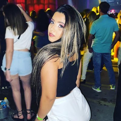 JuliaoGabrielle's profile picture. Good or bad, everything becomes experience!✨@LuanSantana/@botafogo