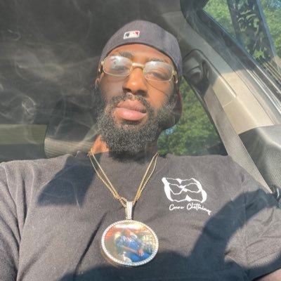 KealBallard's profile picture. 