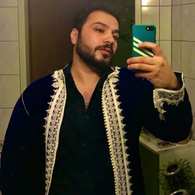 Juan03529116's profile picture. wanderer of light and shadow, drawn to the quiet between frames. I live in stories—told through cinema, music, and forgotten pages. 2+2 =1 ⛰️🔆