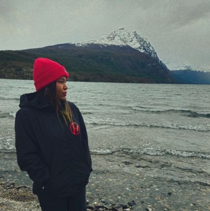 _milenafonseca_'s profile picture. push on through