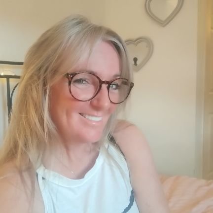 NicJayneDavies's profile picture. Reach for the moon 🌙
Even if you fall, you'll land amongst the stars ✨

Life is an Adventure, go and explore it! 
⛰️🌿🍂🍃🌻🚶🏼‍♀️