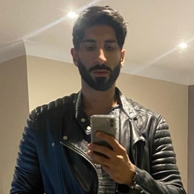 JamesGakhall's profile picture. 