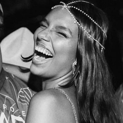 luvssccp's profile picture. entre fofocas, realitys e corinthians.