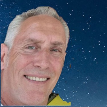 MorinLeon23529's profile picture. Un homme sans courage ni bravoure est une chose. 
                            Napoléon Bonaparte