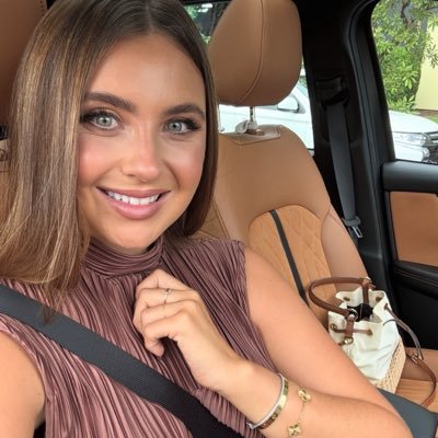 Sophiasarahn's profile picture. Mama of two girls