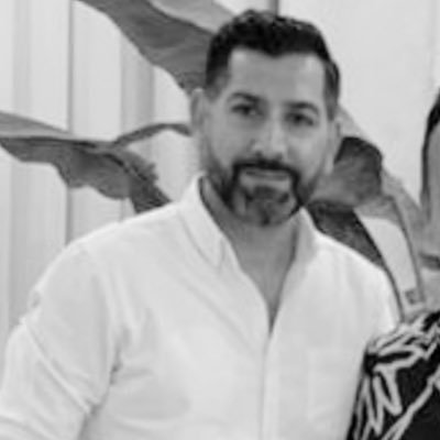 aarashkkhh's profile picture. زندگی من مثل زندگی بقیه است. همه‌ی ما یا در شر مشارکت داریم یا زنده نیستیم!