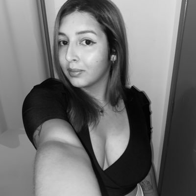 er1kabrum_'s profile picture. especialista em facas, adepta ao messizismo e gremista por motivos médicos