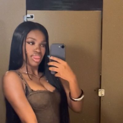 someboutanna's profile picture. 🇭🇹