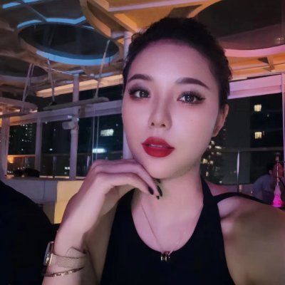 Bella198Bella's profile picture. web3大冤种  |  私募女战士  ||目标：当一个无忧无虑的电子宠物！当下：一切只为回本！！！
Binance广场内容创作者丨币圈宣发丨中英文KOL矩阵丨合作私信丨📩丨TG： @CBella198