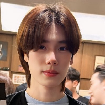 aliffy's profile picture. no 127 no life | pee rak nong dream | 라이즈 | phuwintang ppnaravit