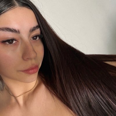 fliromero's profile picture. 