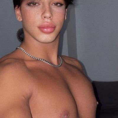 AdilAil95872's profile picture. 