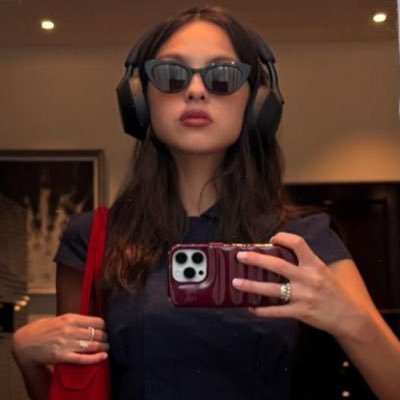 milevendiary's profile picture. 