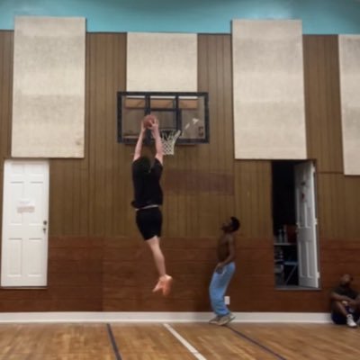 nickiswashed's profile picture. 21 #NETSWORLD You Either Run That Slant Or We Run Back To The Ghetto