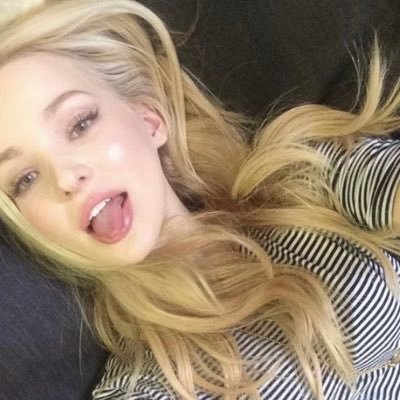 moonflickers's profile picture. 