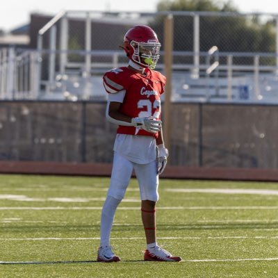 zzzeke_13's profile picture. RB/WR | 5’10 135lbs | #22 | C/O 2028 | UHS/RHS | 3.5 GPA | 📩 :@zekebarrientosx.13@gmail.com | 📞: 575-244-3262 | Play for the name above all names #AGTG.