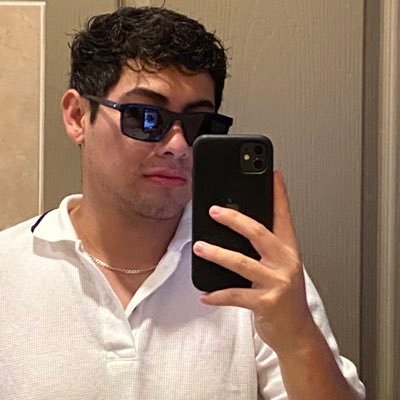 Gerard12998's profile picture. 