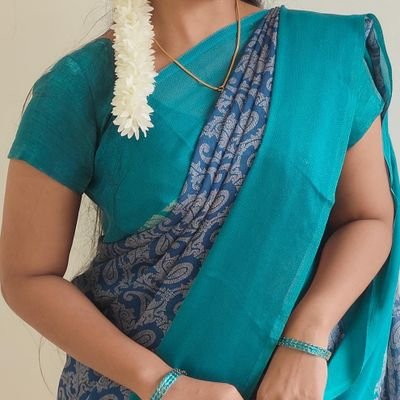 VILLAGEEX's profile picture. I'm lollipop lover ✨🥰