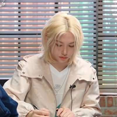 wolfiefreckles's profile picture. ⠀⠀⠀⠀⠀— for my pretty boy #필릭스! ₊˚✧୧ ‧₊˚⋅ ˚ ༘ ♡ ⋆ mx, ot8. only stay. skz 4th gen leaders! saw skz 120425 and 130425