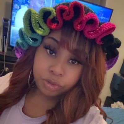 HoneyPlush1's profile picture. Did somebody say Dominos???