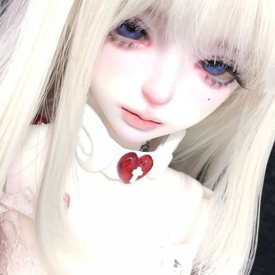 chncnm1's profile picture. Eratto./沈存墨. 
INFP 4W5 日秤月鱼升狮
以年为单位学习神秘学中
目前进度：塔罗三年 | 神谕卡一年半(不方便暂不接)
🔮情感/学业/事业/财运/桃花/个人发展
🔮塔罗解梦/运势/梦占小作文
联系可私✉️