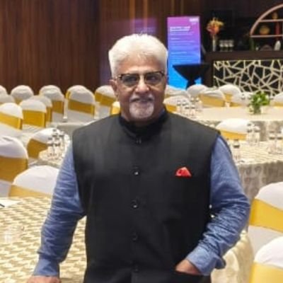dekhane_mukul's profile picture. Fun ke liye kuchh bhee karega  l RT is not an endorsement
l All views are personal and don't reflect any professional endorsement  l  Never explains jokes 
🤣🤣