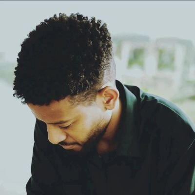 Hussam14000's profile picture. Call me if you get lost..